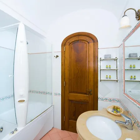 Elegant In With Private Pool 빌라