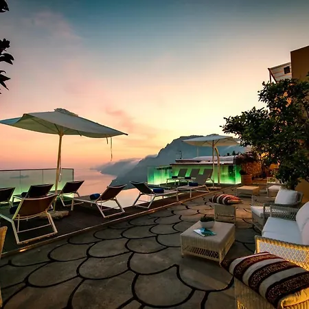 Elegant In With Private Pool فيلة *